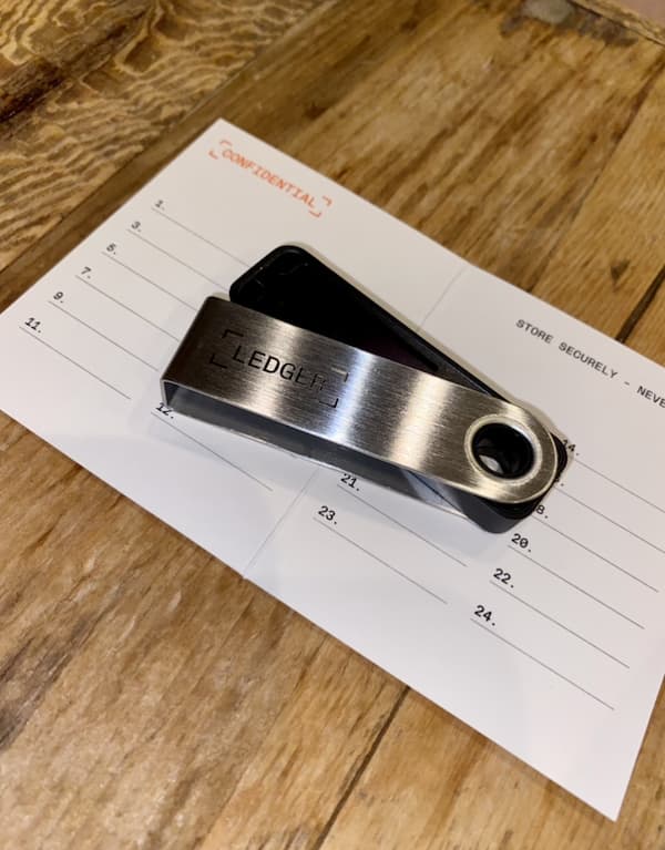 Ledger Nano S PLUS